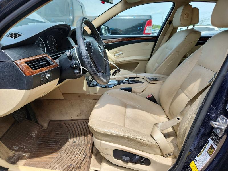 Photo 7 from auction – 2010 BMW 528 with VIN WBANV1C56AC444467