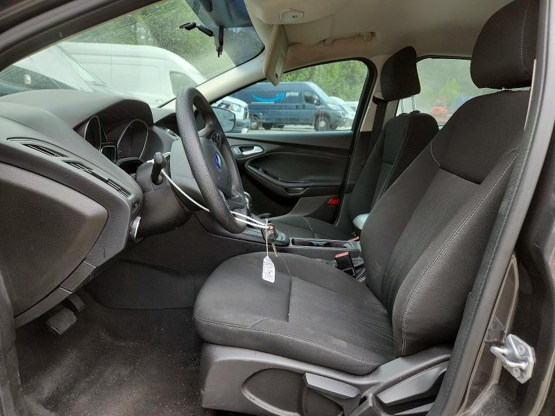 Photo 7 from auction – 2016 FORD FOCUS with VIN 1FADP3F29GL326899