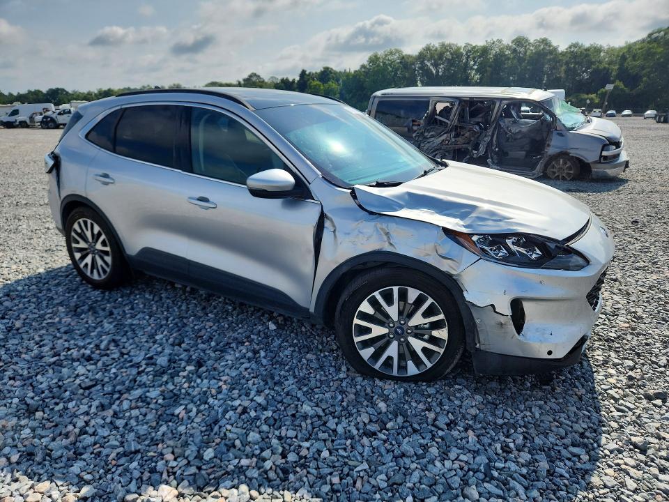 Photo 4 from auction – 2020 FORD ESCAPE with VIN 1FMCU0DZ1LUA68052
