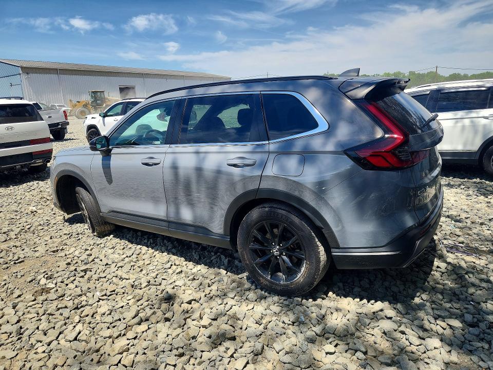 Photo 2 from auction – 2023 HONDA CR-V with VIN 2HKRS6H54PH818168