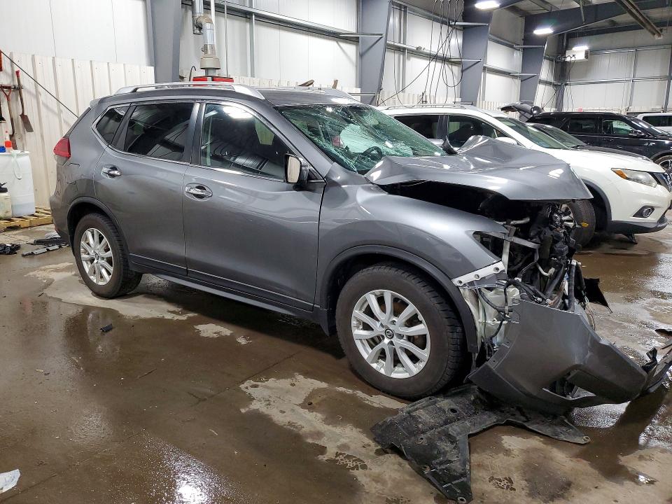Photo 4 from auction – 2017 NISSAN ROGUE with VIN KNMAT2MV0HP542229