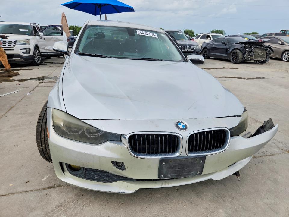 Фото 5 с аукциона – 2013 BMW 320 с VIN WBA3B1C58DF461841