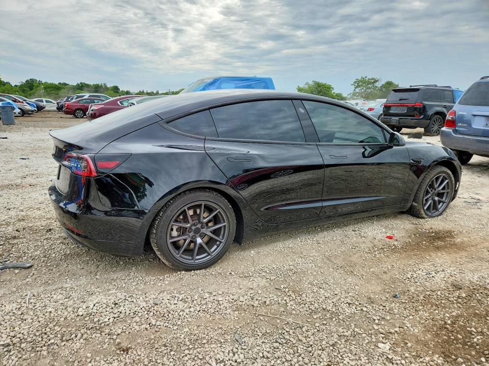 Photo 3 from auction – 2022 TESLA MODEL 3 with VIN 5YJ3E1EA4NF314152