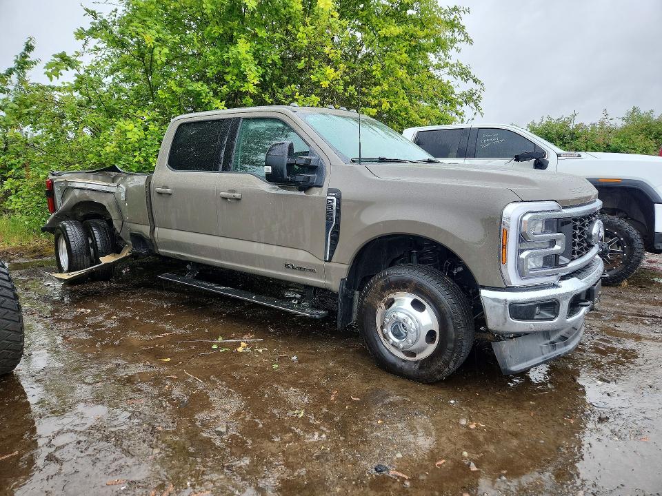 Zdjęcie 4 z aukcji – 2026 FORD F350 z VIN 1FT8W3DT9TED83161