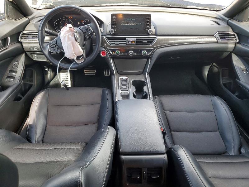 Photo 8 from auction – 2018 HONDA ACCORD with VIN 1HGCV2F33JA042719