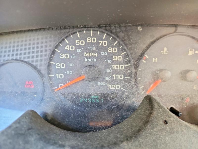 Photo 9 from auction – 2001 DODGE NEON with VIN 1B3ES46C51D222165