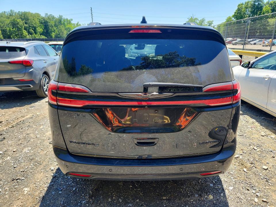 Photo 6 from auction – 2023 CHRYSLER PACIFICA with VIN 2C4RC1GG9PR537165