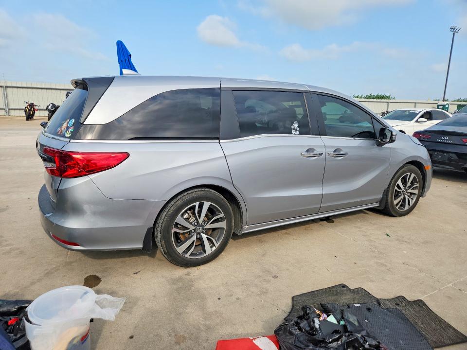 Photo 3 from auction – 2024 HONDA ODYSSEY with VIN 5FNRL6H86RB040013