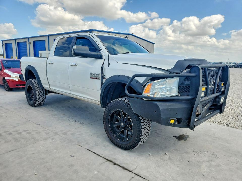 Photo 4 from auction – 2016 RAM 2500 with VIN 3C6UR5DL3GG209187