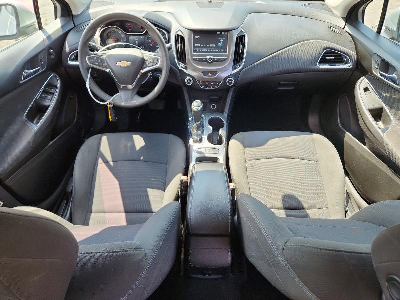 Photo 8 from auction – 2017 CHEVROLET CRUZE with VIN 1G1BE5SM6H7246683