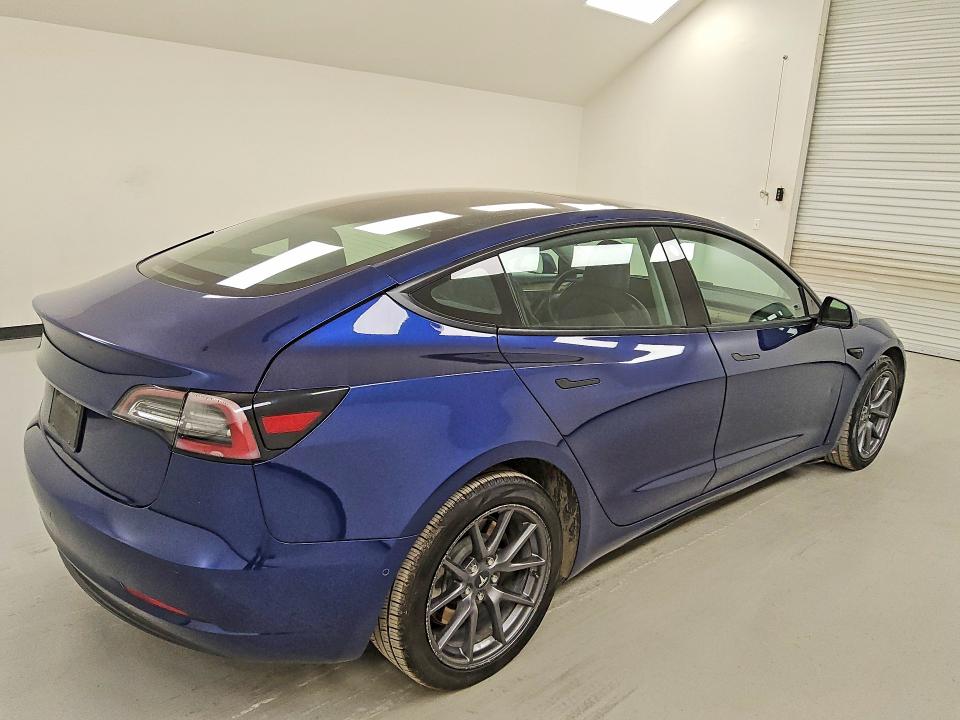 Photo 3 from auction – 2022 TESLA MODEL 3 with VIN 5YJ3E1EB0NF286634