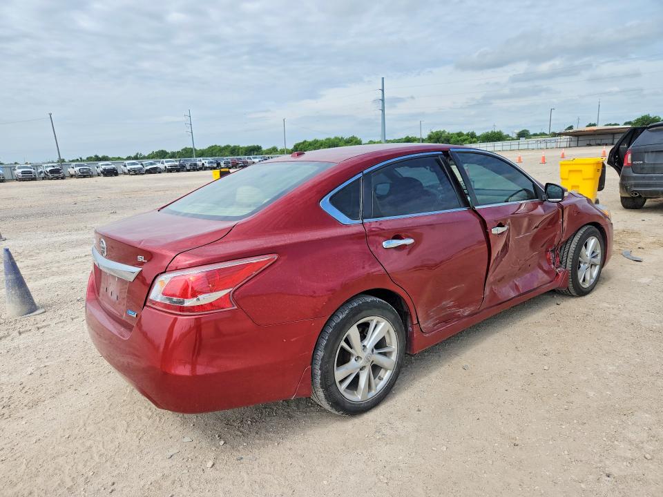 Photo 3 from auction – 2013 NISSAN ALTIMA with VIN 1N4AL3AP3DN559520