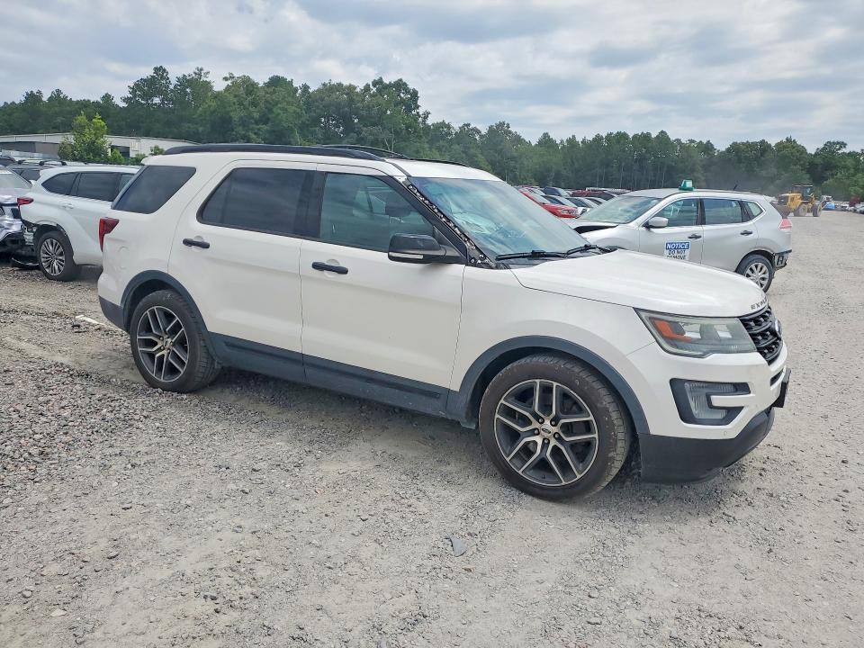Photo 4 from auction – 2016 FORD EXPLORER with VIN 1FM5K8GT6GGC53402