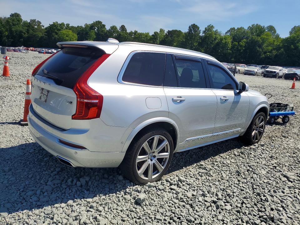 Photo 3 from auction – 2018 VOLVO XC90 with VIN YV4A22PL1J1200257