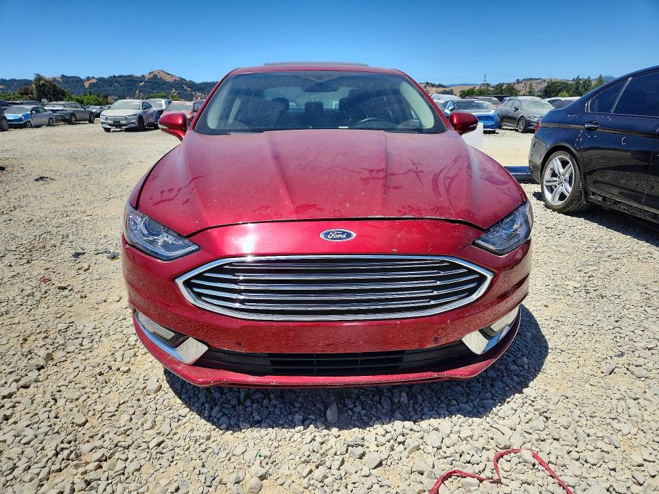 Photo 5 from auction – 2017 FORD FUSION with VIN 3FA6P0RU2HR163729