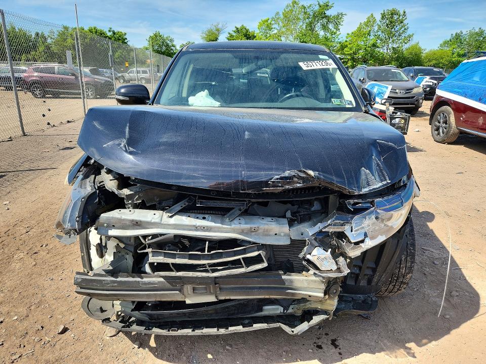 Photo 5 from auction – 2017 MITSUBISHI OUTLANDER with VIN JA4AD3A30HZ031835