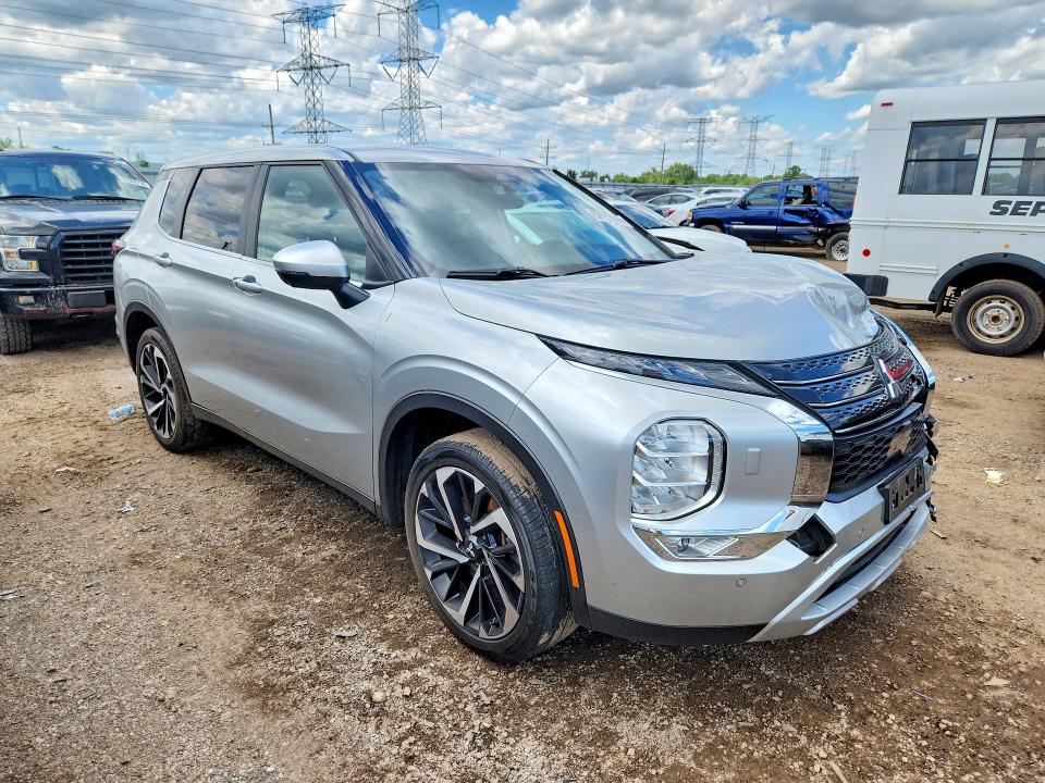 Photo 4 from auction – 2024 MITSUBISHI OUTLANDER with VIN JA4J4VA89RZ046231