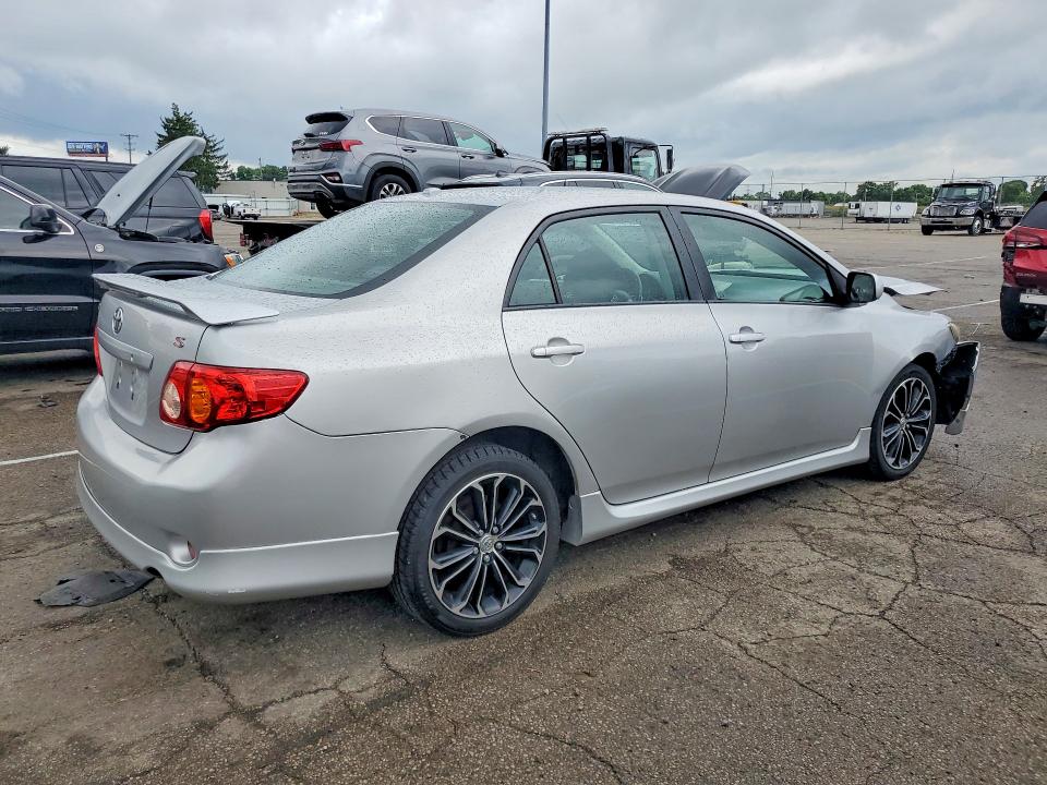 Photo 3 from auction – 2010 TOYOTA COROLLA with VIN 1NXBU4EE1AZ226384