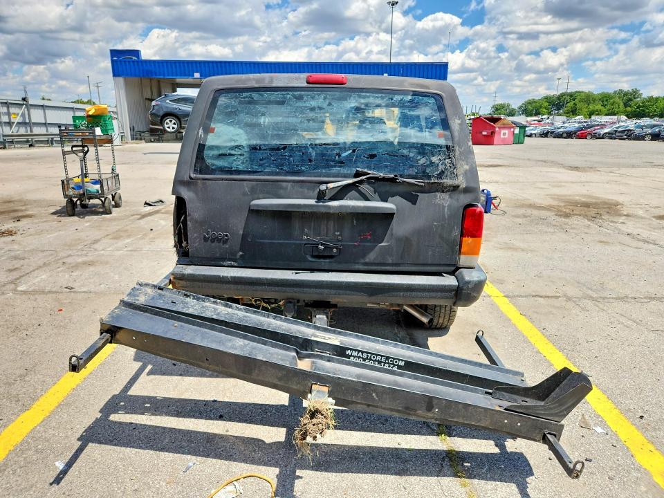 Photo 6 from auction – 1999 JEEP CHEROKEE with VIN 1J4FF68S7XL624625