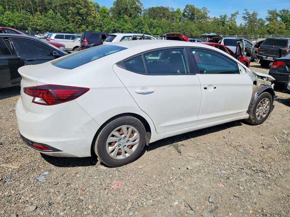 Photo 3 from auction – 2019 HYUNDAI ELANTRA with VIN 5NPD74LF3KH485812