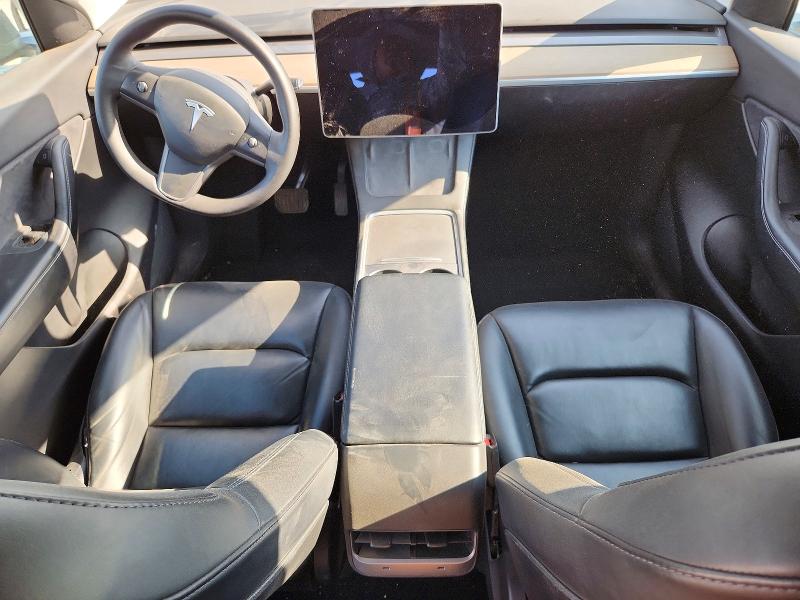 Photo 8 from auction – 2021 TESLA MODEL Y with VIN 5YJYGAEE4MF194158