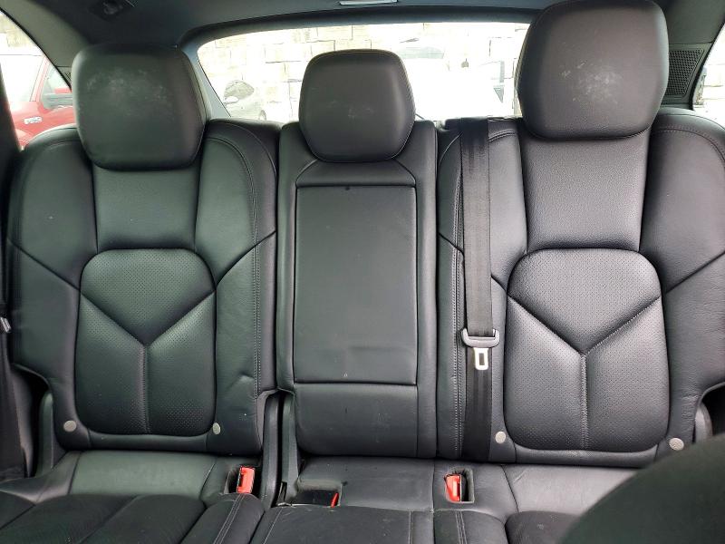 Photo 10 from auction – 2016 PORSCHE CAYENNE with VIN WP1AA2A2XGLA09096
