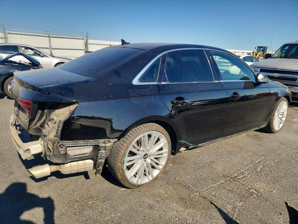Photo 3 from auction – 2017 AUDI A4 with VIN WAUENAF49HN025210