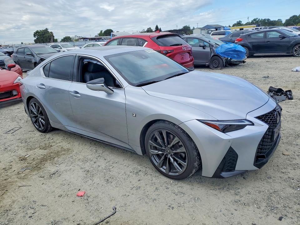 Photo 4 from auction – 2024 LEXUS IS 350 with VIN JTHGZ1B23R5076030