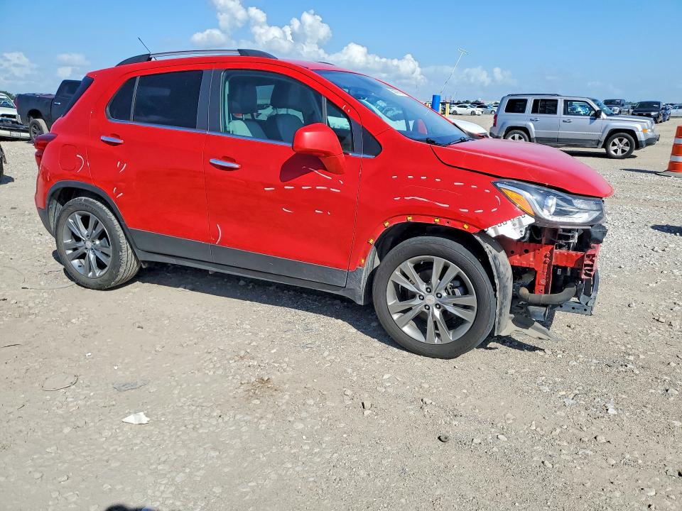 Photo 4 from auction – 2020 CHEVROLET TRAX with VIN KL7CJLSB3LB342817