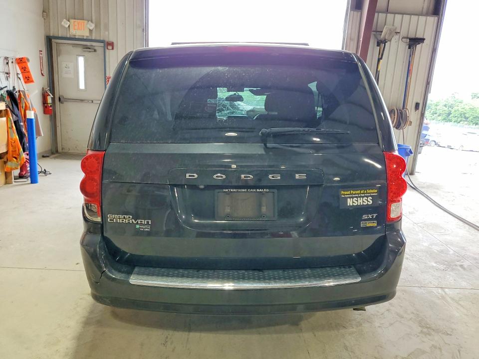 Photo 6 from auction – 2017 DODGE GRAND CARAVAN with VIN 2C4RDGCG2HR848007
