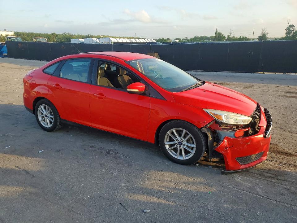 Photo 4 from auction – 2016 FORD FOCUS with VIN 1FADP3F24GL228959