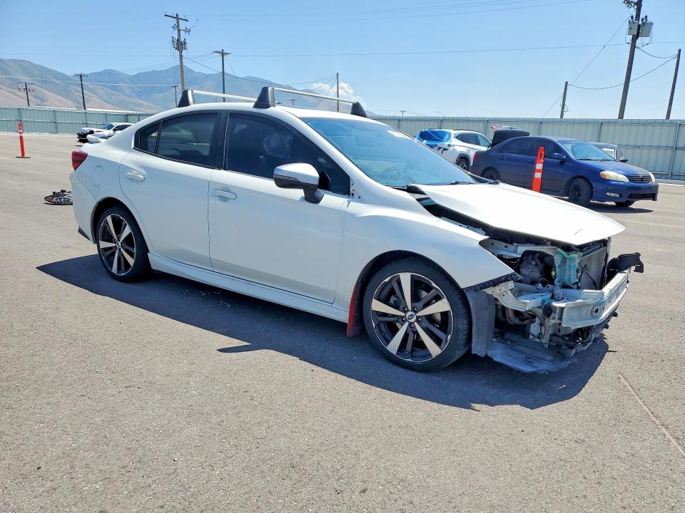 Photo 4 from auction – 2018 SUBARU IMPREZA with VIN 4S3GKAL68J3616088