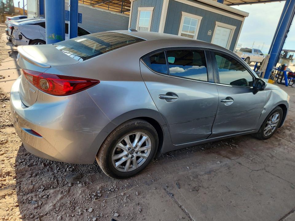 Photo 3 from auction – 2014 MAZDA 3 with VIN JM1BM1W72E1214495