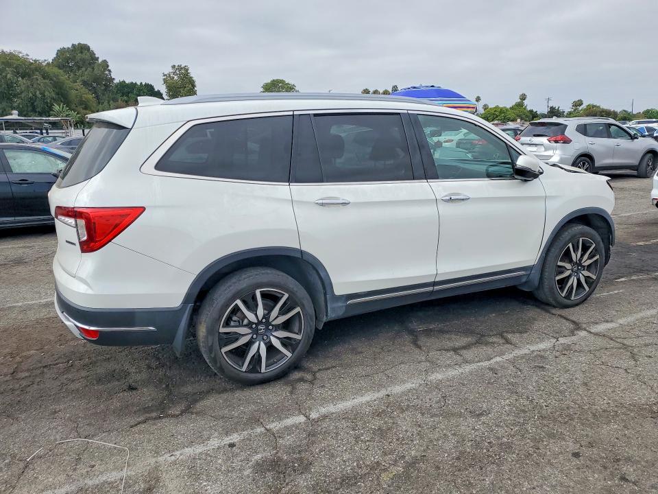 Zdjęcie 3 z aukcji – 2021 HONDA PILOT z VIN 5FNYF5H99MB001804