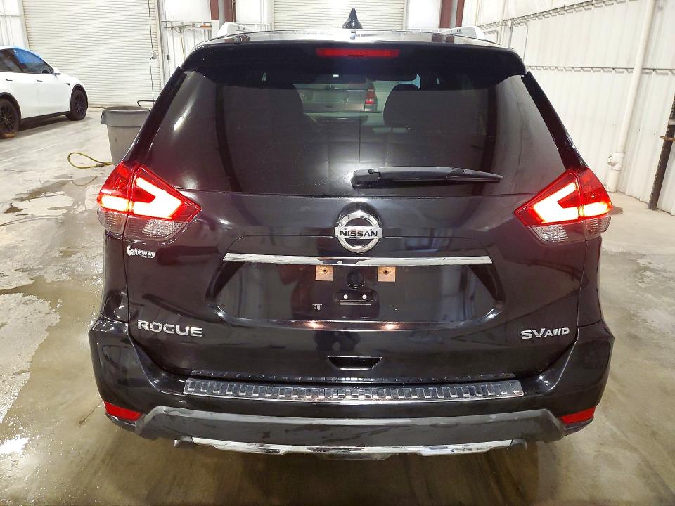 Photo 6 from auction – 2018 NISSAN ROGUE with VIN KNMAT2MV8JP617961