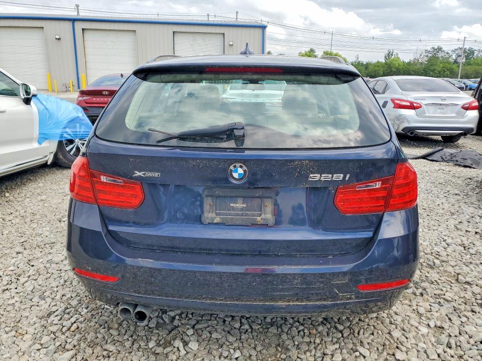Photo 6 from auction – 2015 BMW 328 with VIN WBA3G7C50FK480608