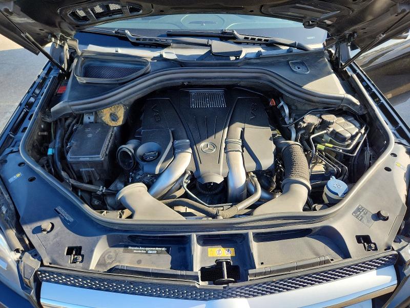 Photo 12 from auction – 2015 MERCEDES-BENZ GL with VIN 4JGDF7DE1FA594188