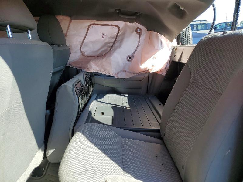 Photo 10 from auction – 2015 TOYOTA TACOMA with VIN 5TFLU4EN9FX139833