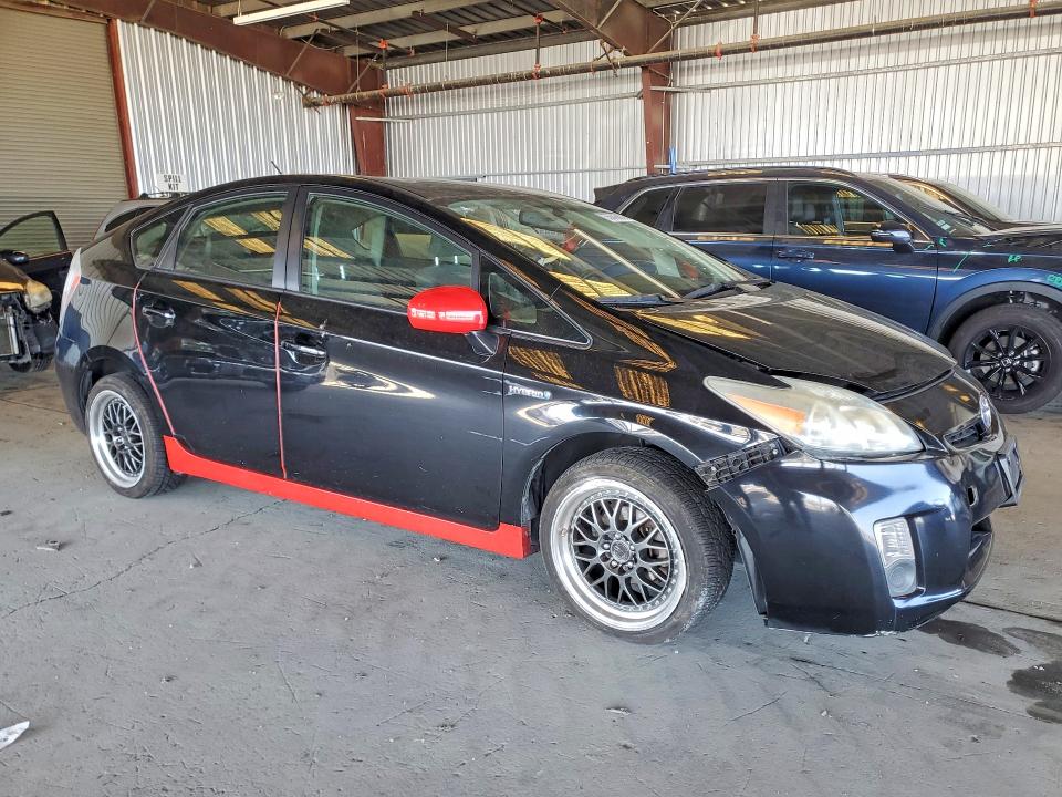 Photo 4 from auction – 2010 TOYOTA PRIUS with VIN JTDKN3DU8A0205902