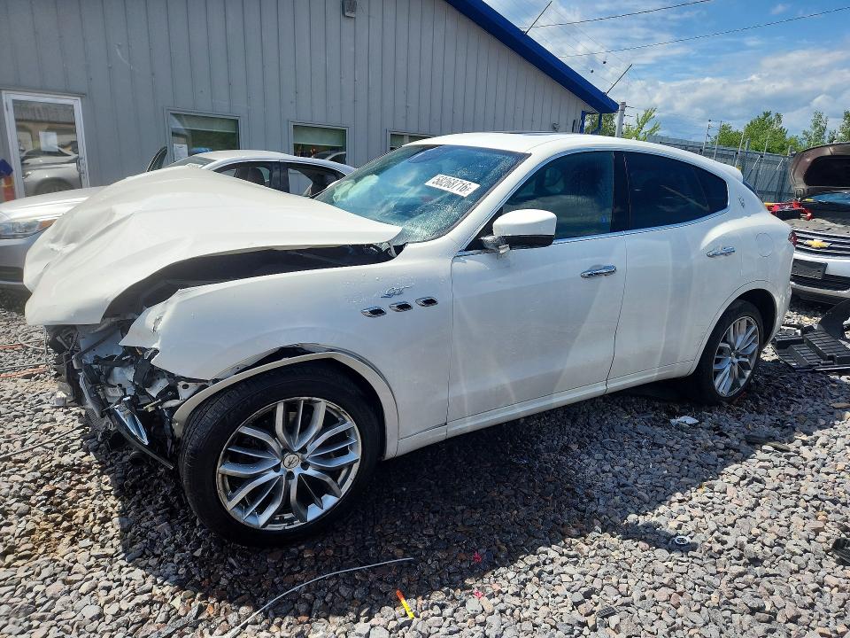 MASERATI LEVANTE 2022 с VIN ZN661XUA9NX388684 - Снимка от търг