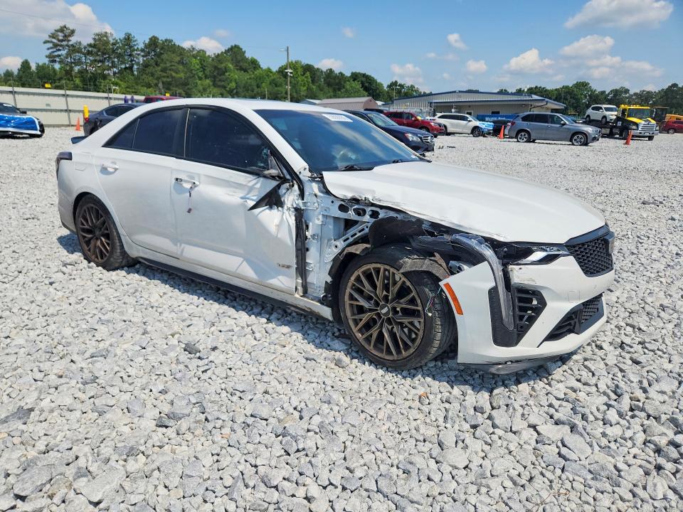 Photo 4 from auction – 2022 CADILLAC CT4-V with VIN 1G6D75RP1N0410312