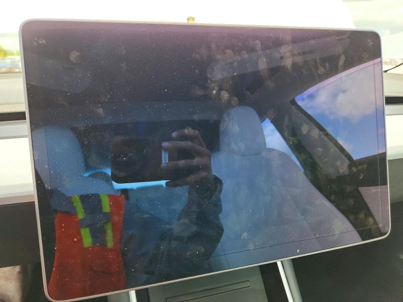 Photo 9 from auction – 2020 TESLA MODEL 3 with VIN 5YJ3E1EB0LF719964
