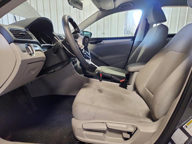 Снимка 7 от търг – 2016 VOLKSWAGEN PASSAT с VIN 1VWAT7A36GC023219