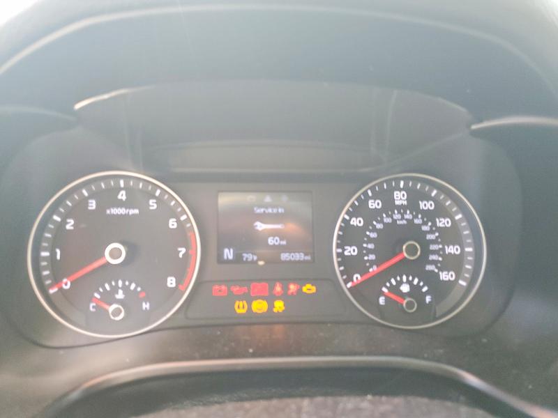 Photo 9 from auction – 2019 KIA FORTE with VIN 3KPF24AD7KE047114
