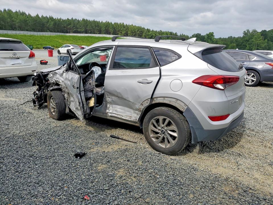 Photo 2 from auction – 2018 HYUNDAI TUCSON with VIN KM8J33A46JU694505