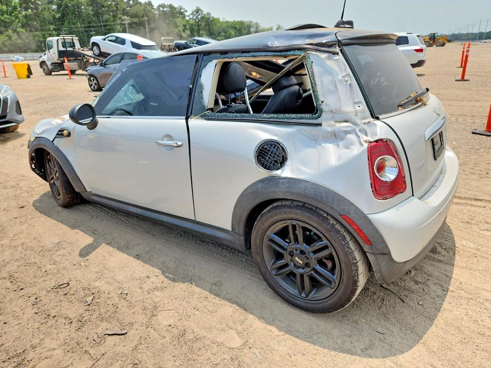 Photo 2 from auction – 2012 MINI COOPER with VIN WMWSU3C56CT368947