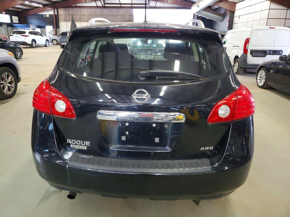 Photo 6 from auction – 2014 NISSAN ROGUE SELECT with VIN JN8AS5MV0EW713636
