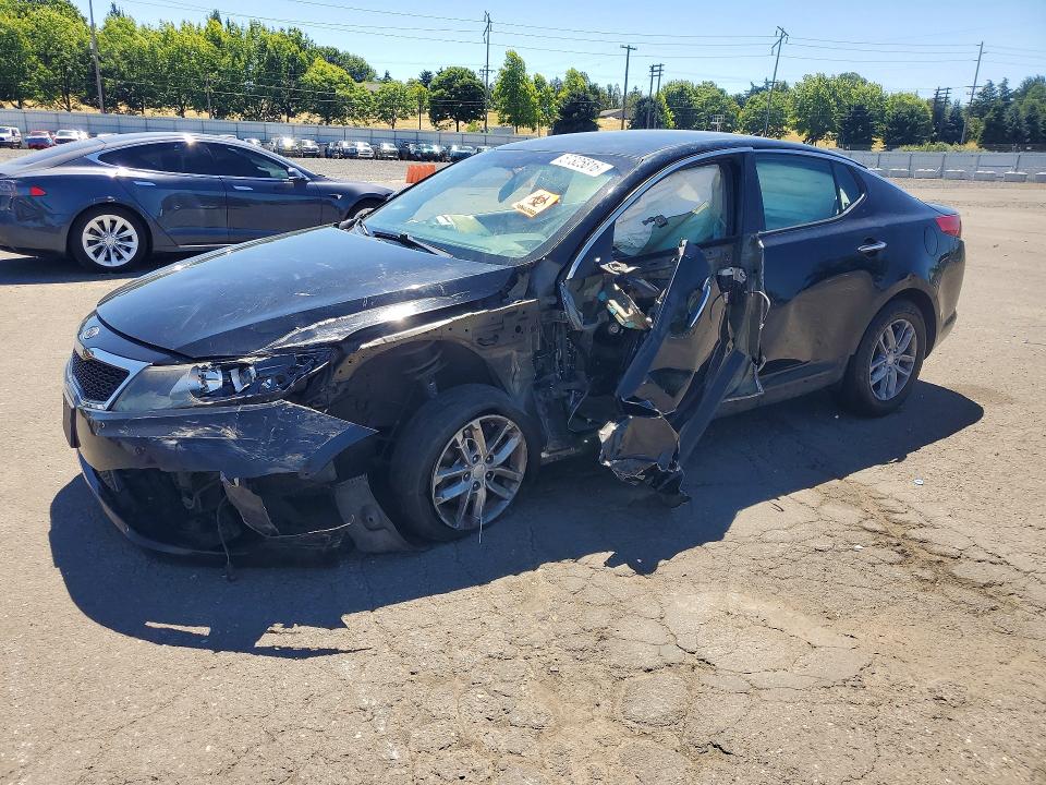 KIA OPTIMA 2012 with VIN 5XXGM4A71CG026129 - Photo from auction
