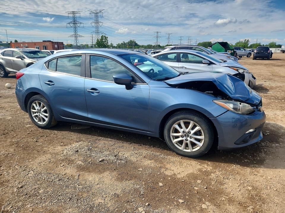Photo 4 from auction – 2015 MAZDA 3 with VIN JM1BM1V71F1267398