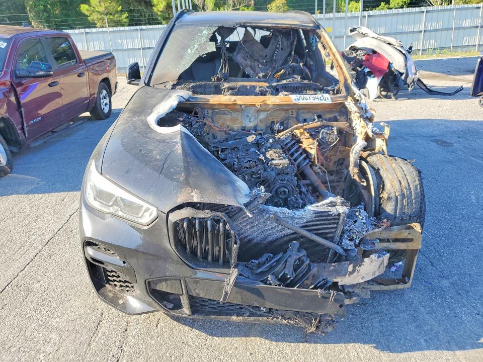 Photo 5 from auction – 2022 BMW X5 with VIN 5UXCR6C0XN9N13405